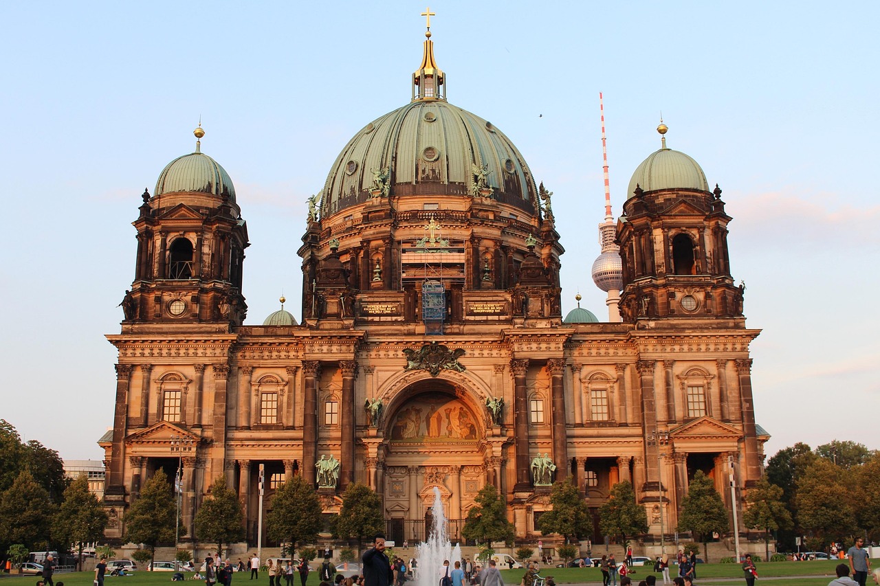 Schlüsseldienst Berlin Mitte – Türöffnung ohne Schaden